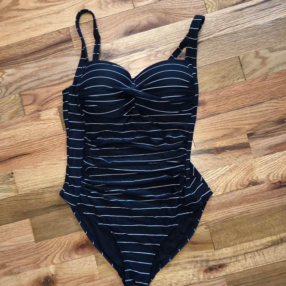 Nip Tuck Swim black and white striped